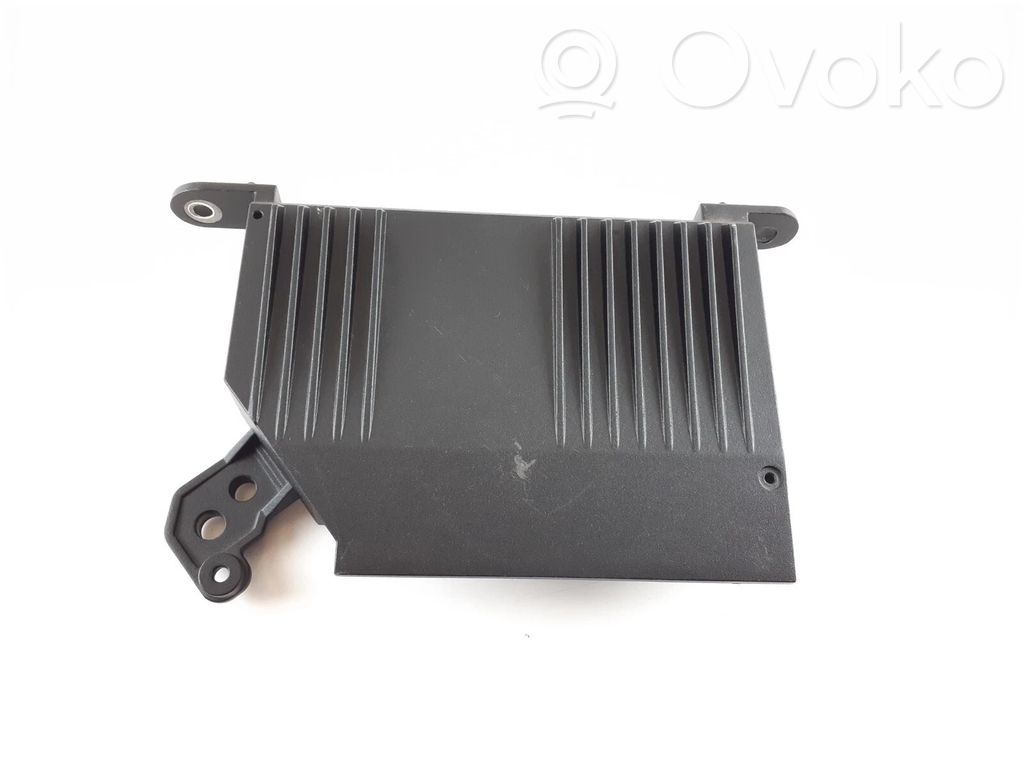 Volvo S90, V90 Garso stiprintuvas 