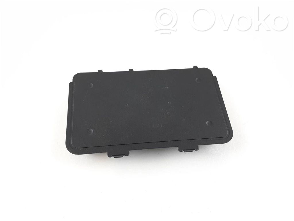 Volkswagen Tiguan Wireless charging module 