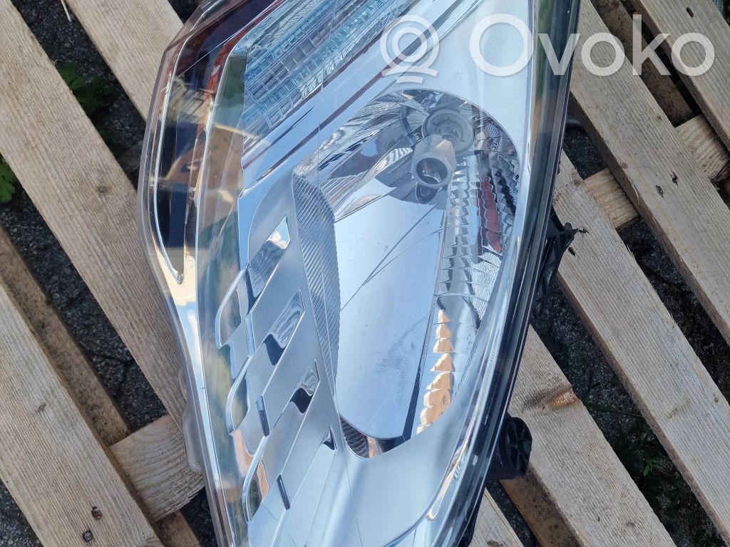 Headlight/headlamp   02A011800,5521129R