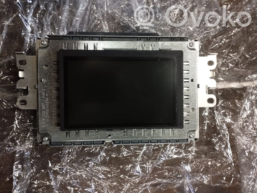 Volvo V40 Radio/CD/DVD/GPS head unit 