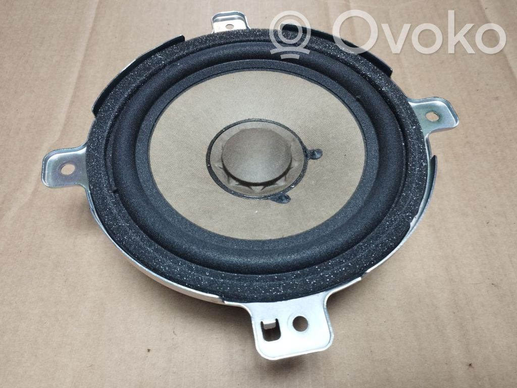 Honda Accord Altavoz subwoofer 