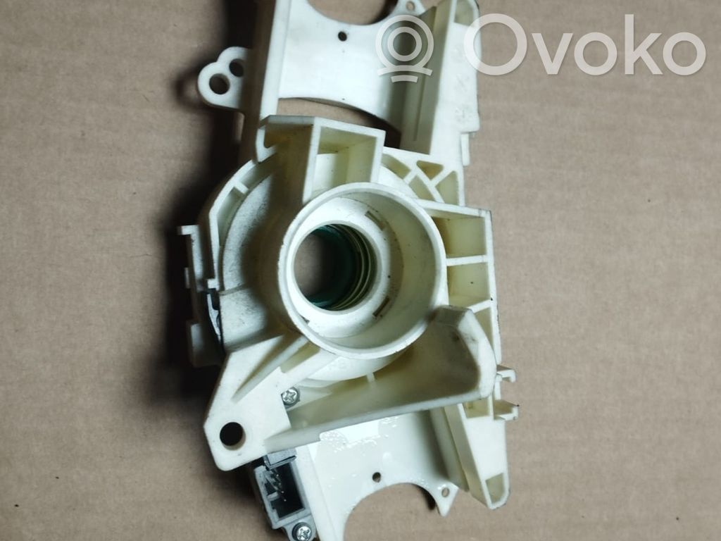 Steering angle sensor   M23452