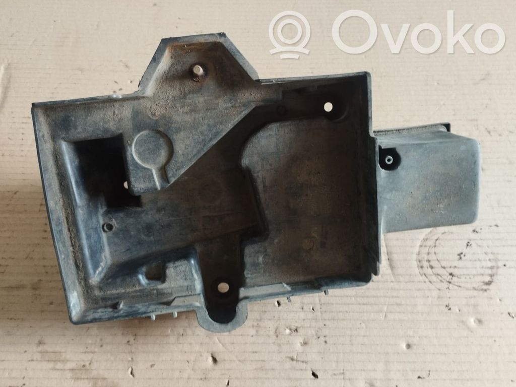 Chrysler Voyager Battery tray 