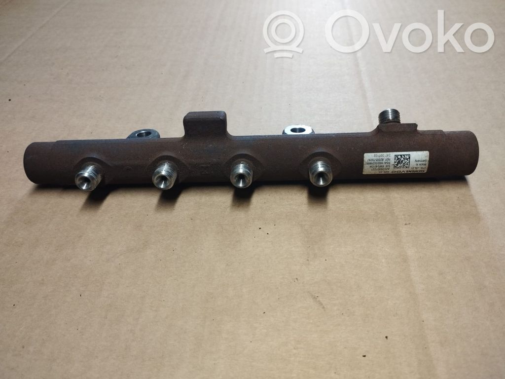 Nissan Qashqai Listwa wtryskowa 
