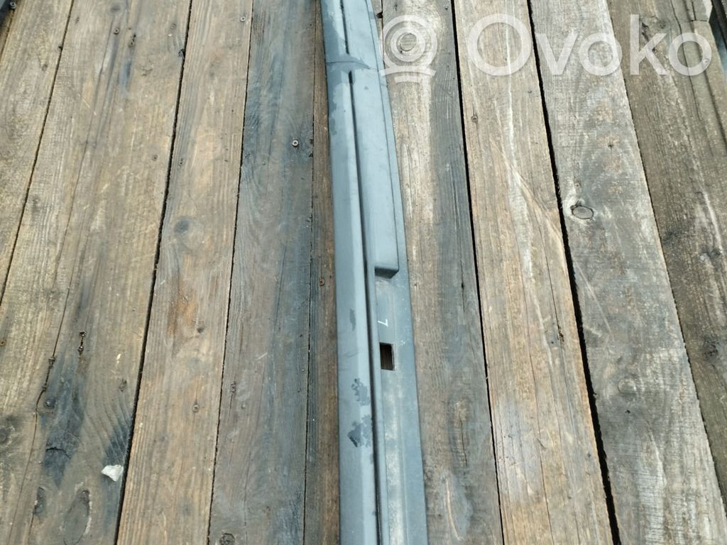 Chrysler Pacifica Dachzierleiste 