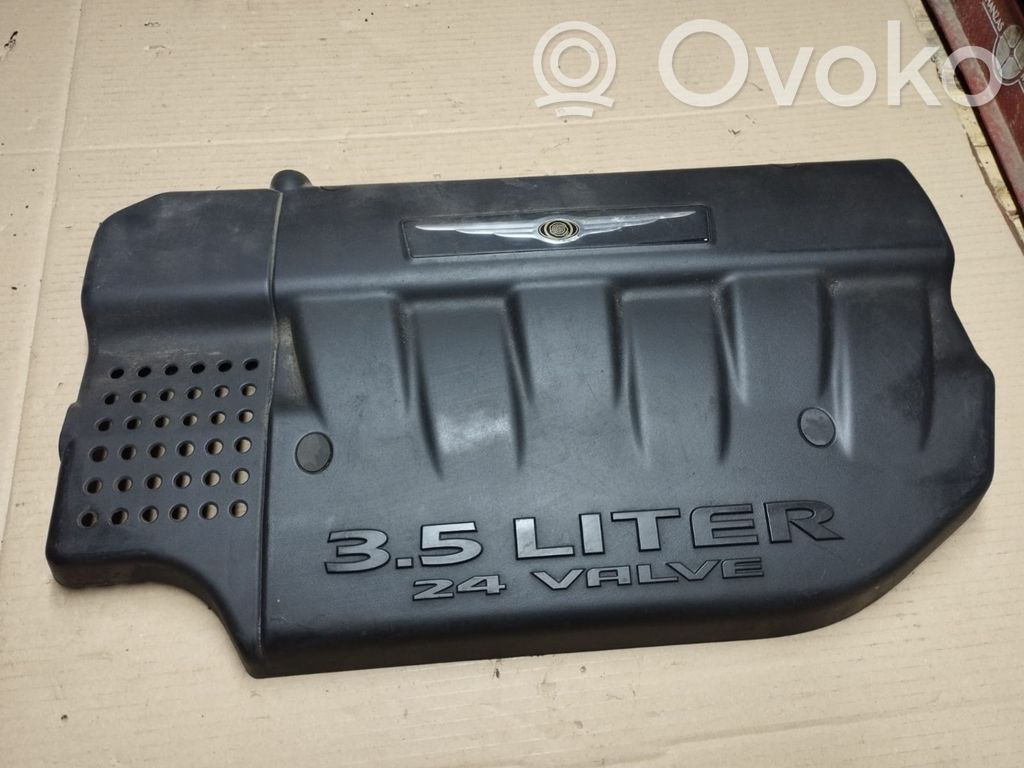 Chrysler Pacifica Variklio dangtis (apdaila) 