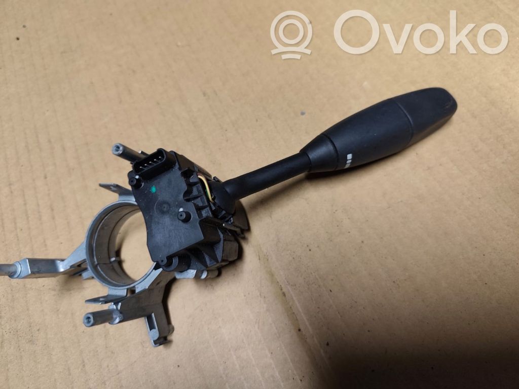 Chrysler 300 - 300C Wiper control stalk 