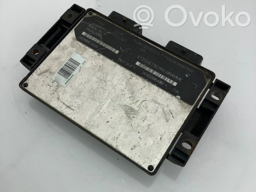 Citroen Berlingo Engine control unit/module 