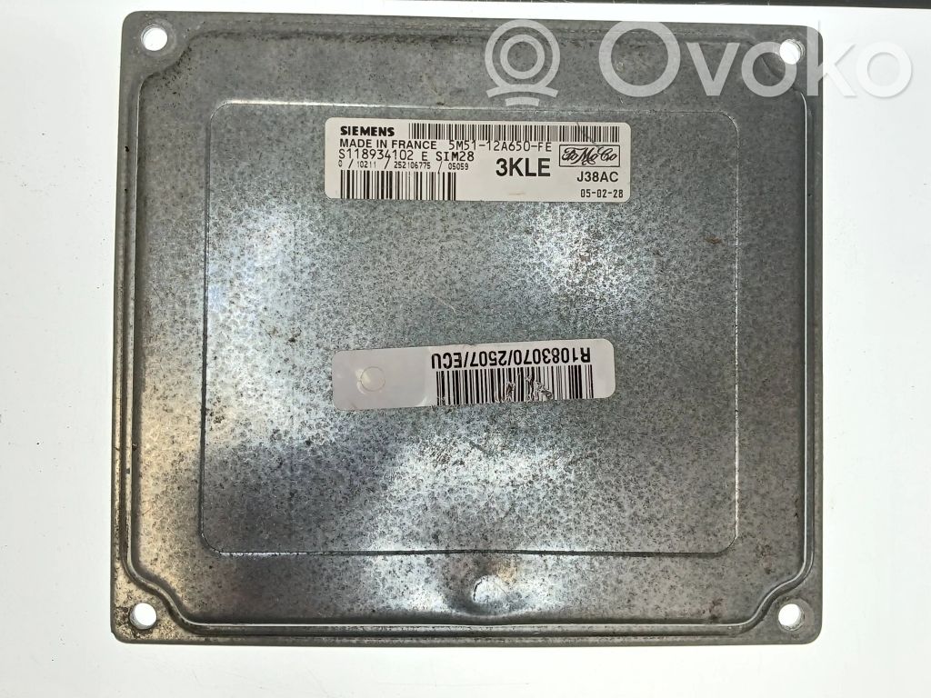 Ford Focus Engine control unit/module 