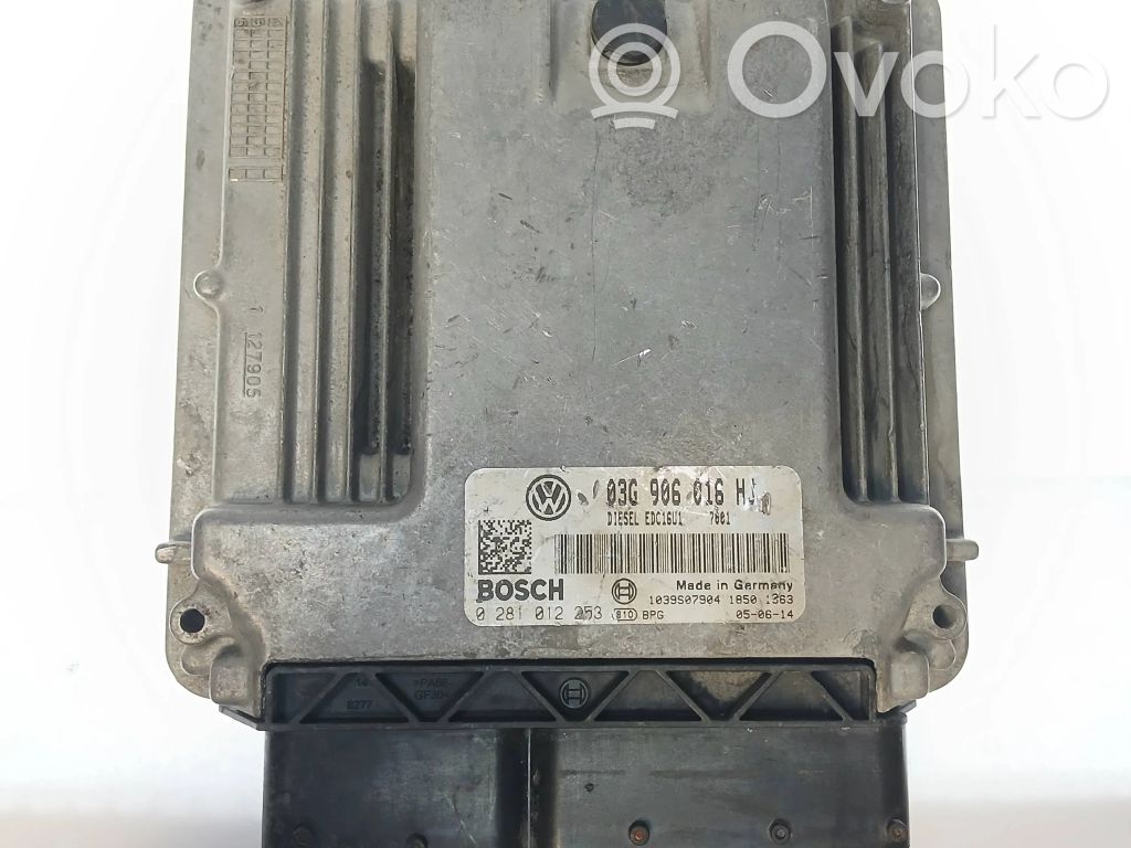 Volkswagen Golf V Engine control unit/module 