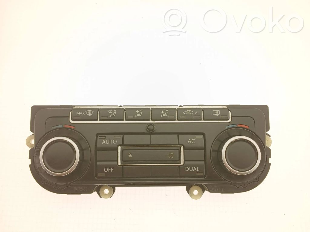Volkswagen Golf VI Climate control unit 