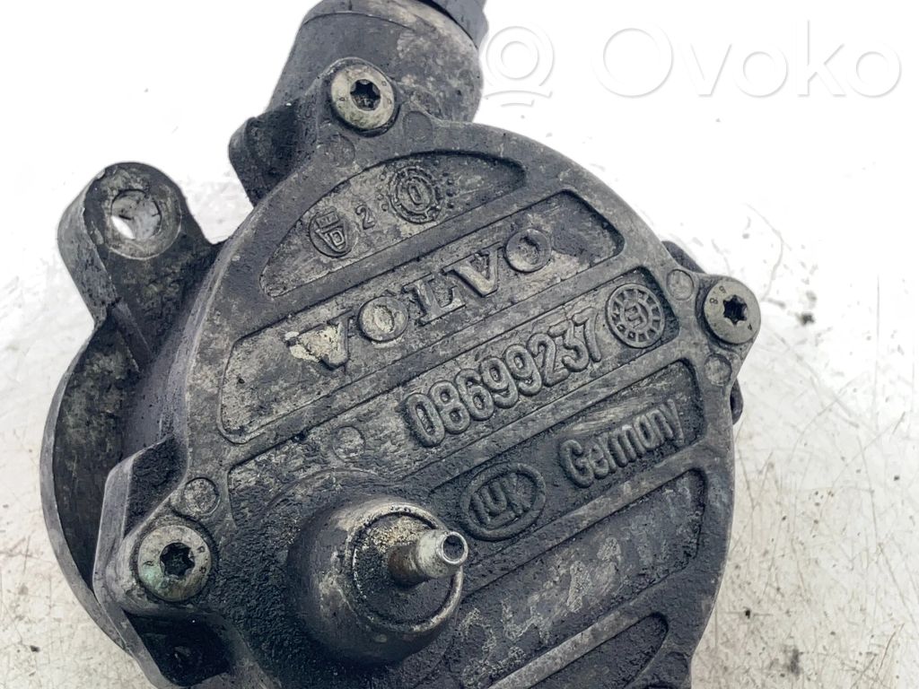 Volvo XC90 Vacuum pump 