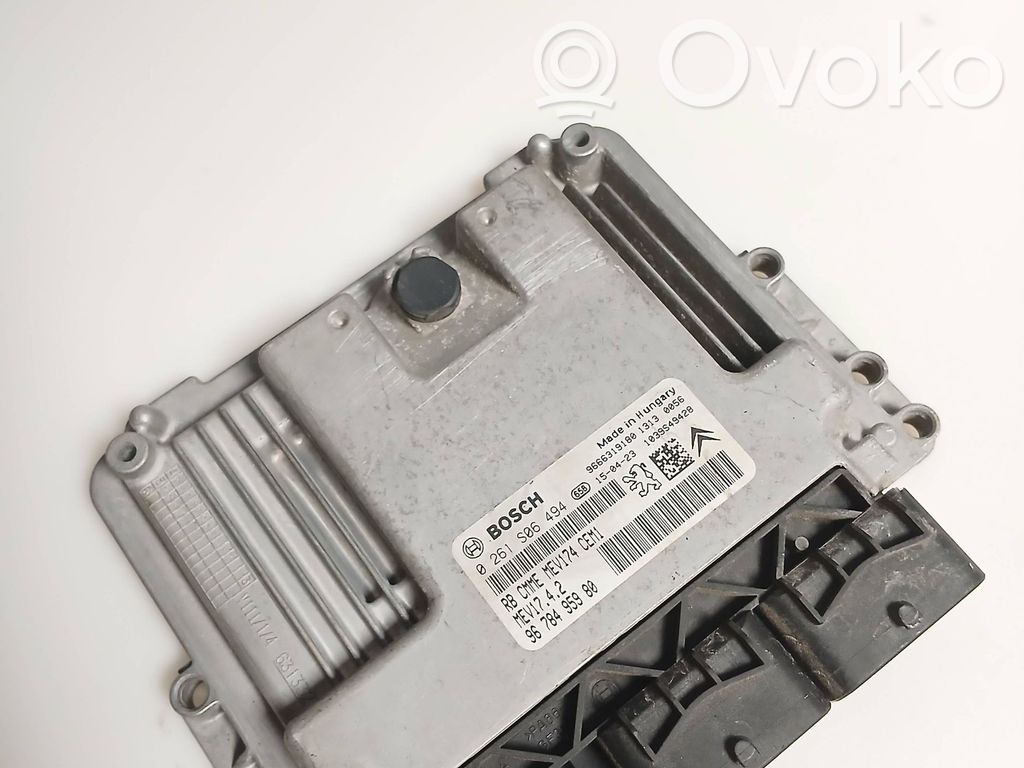 Engine control unit/module   9678495980,9666319180,0261S06494