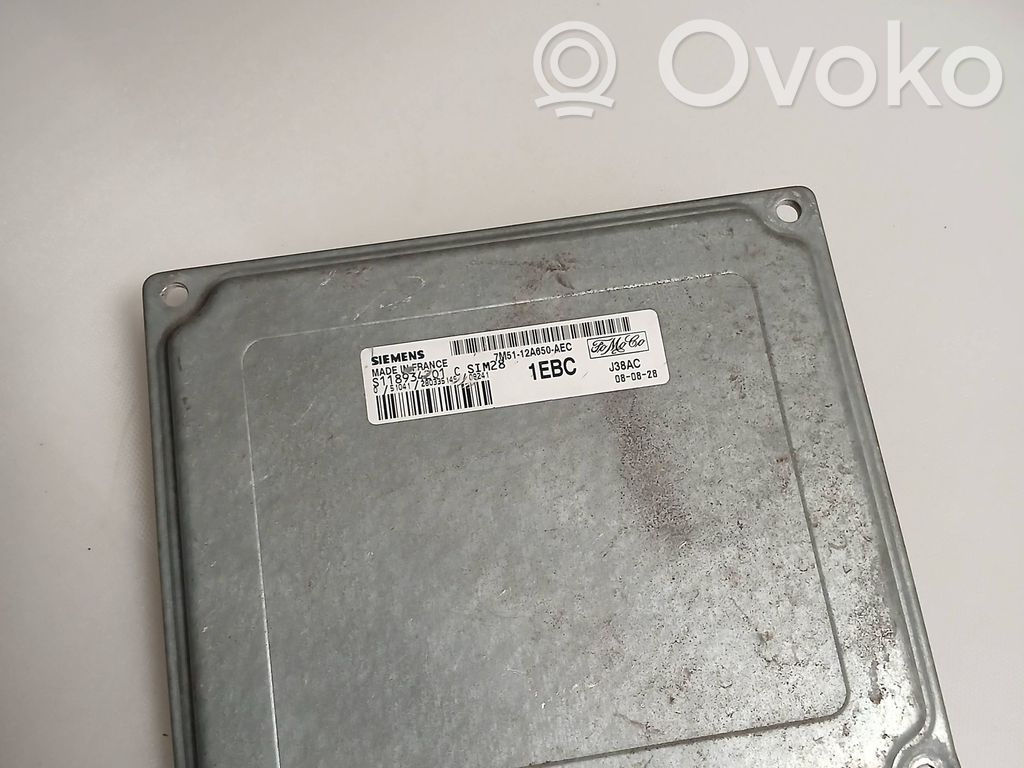 Ford Focus Variklio valdymo blokas 