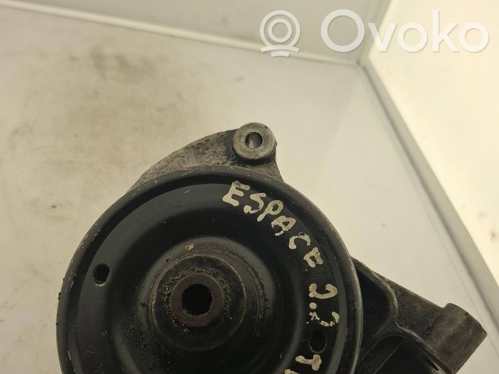 Ohjaustehostimen pumppu   7700100653