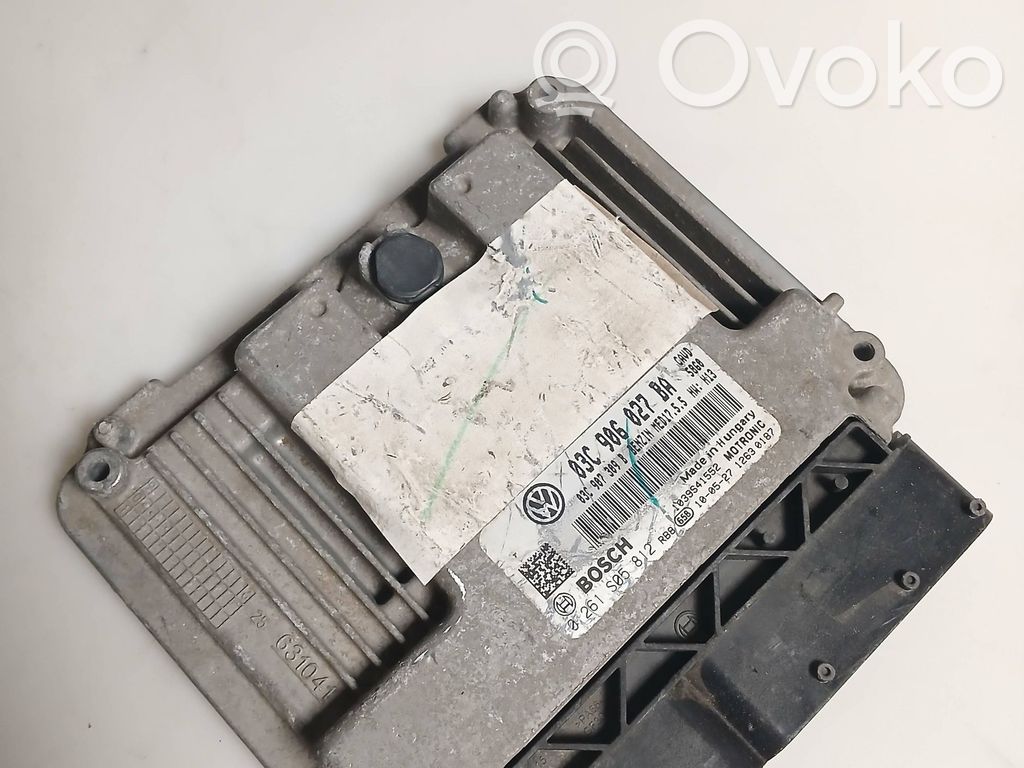 Volkswagen Golf VI Engine control unit/module 