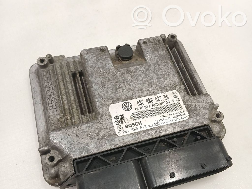 Volkswagen Golf VI Engine control unit/module 