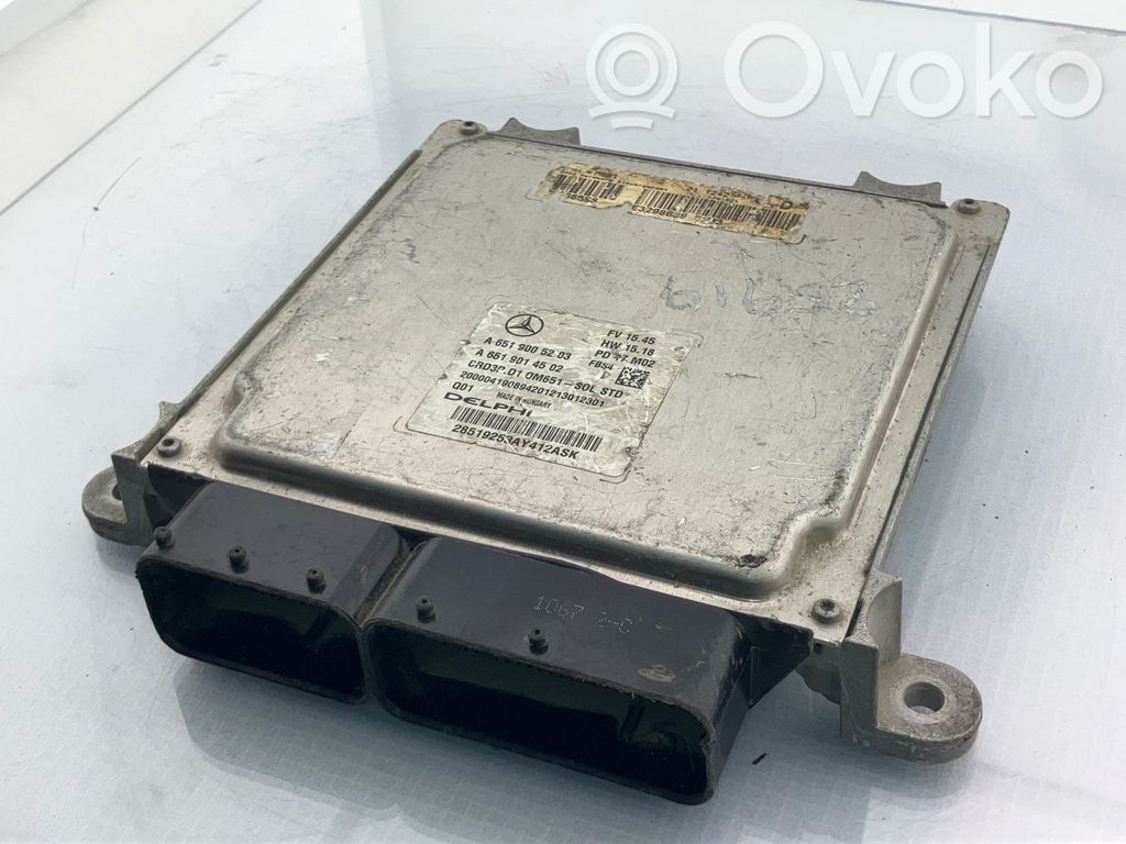 Mercedes-Benz C W205 Engine control unit/module 