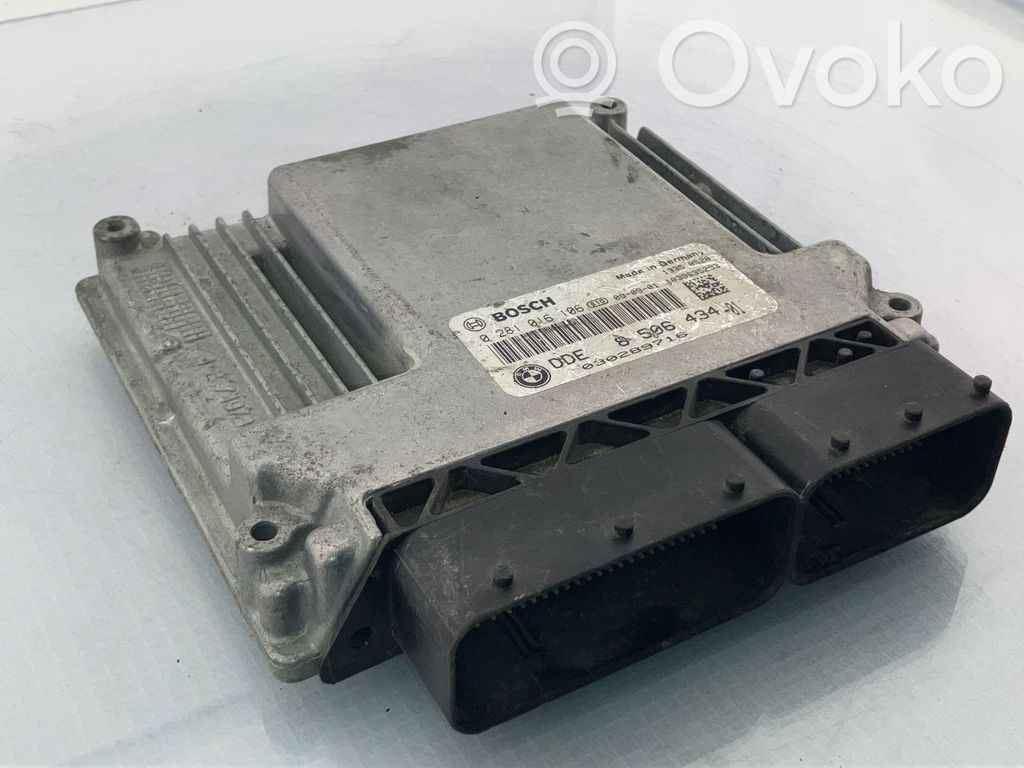 Motorsteuergerät/-modul   8506434,1039S35293,030289716,0281016106