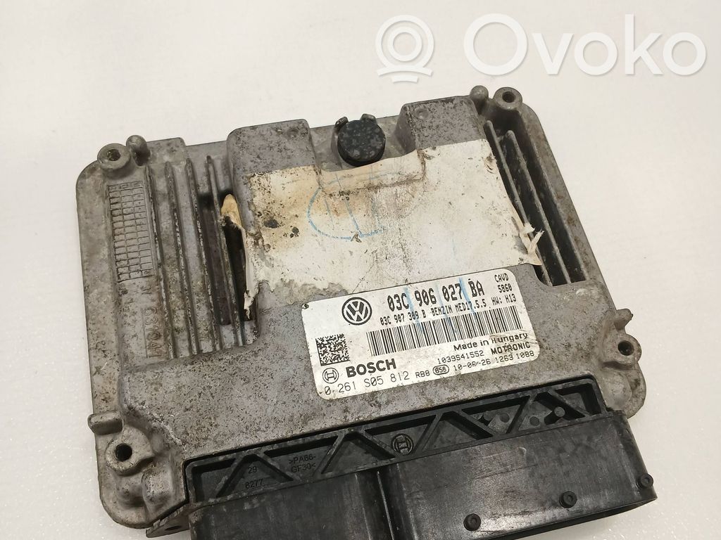 Volkswagen Golf VI Engine control unit/module 