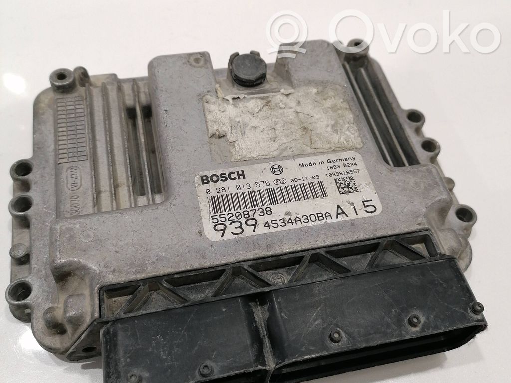 Alfa Romeo 159 Engine control unit/module 