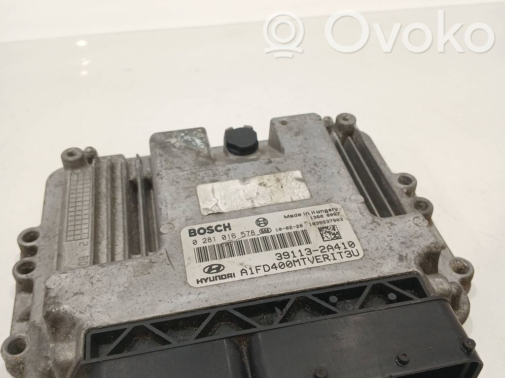 Hyundai i30 Engine control unit/module 