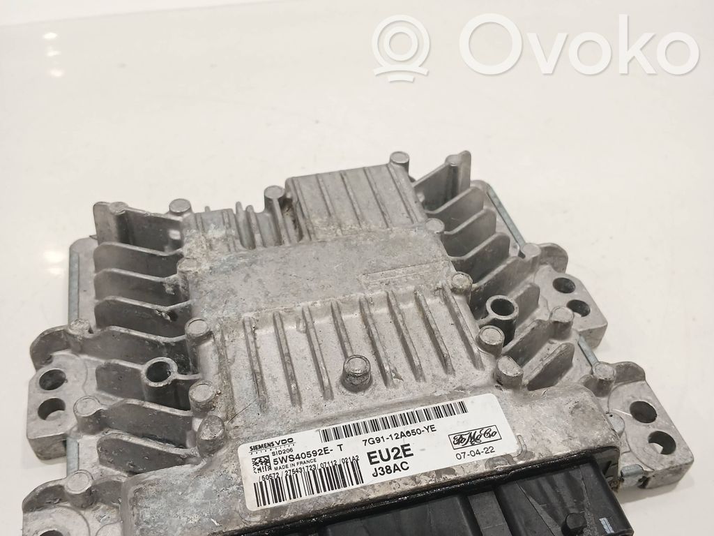 Ford Mondeo MK IV Engine control unit/module 