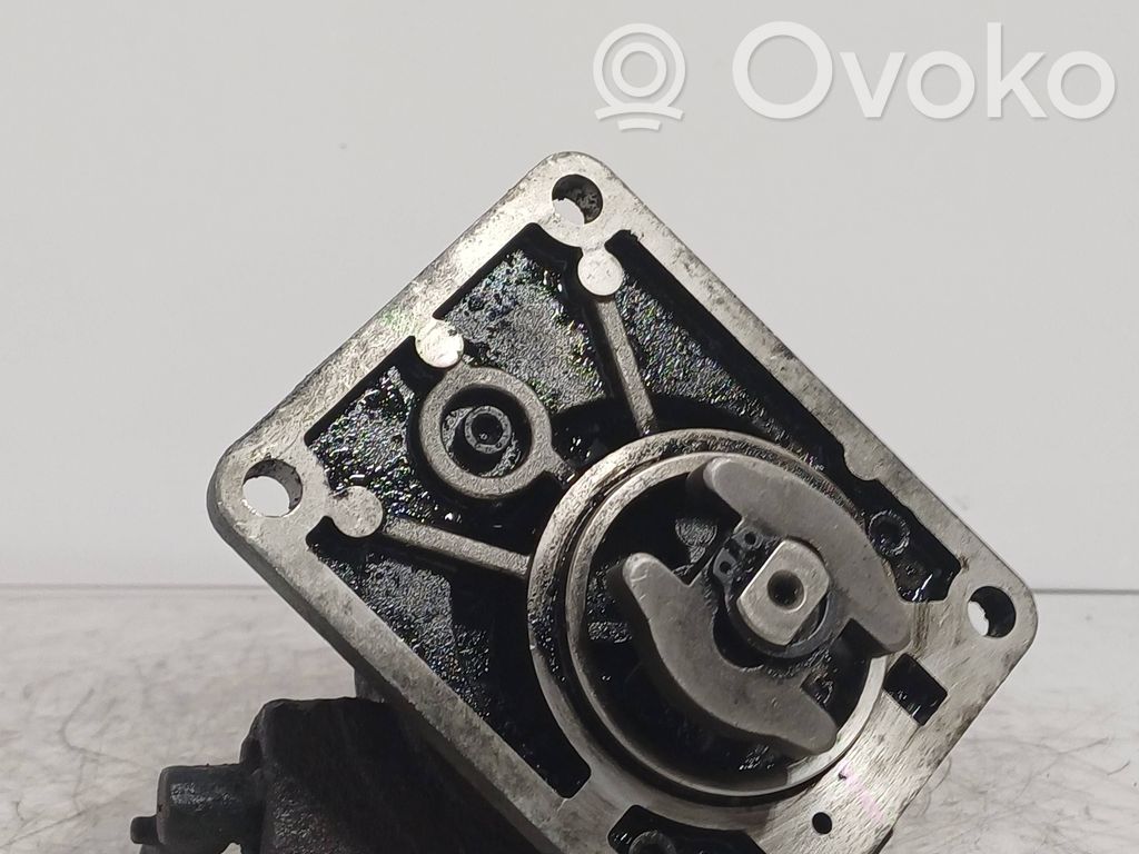Vacuum pump   D151A,D151A141100