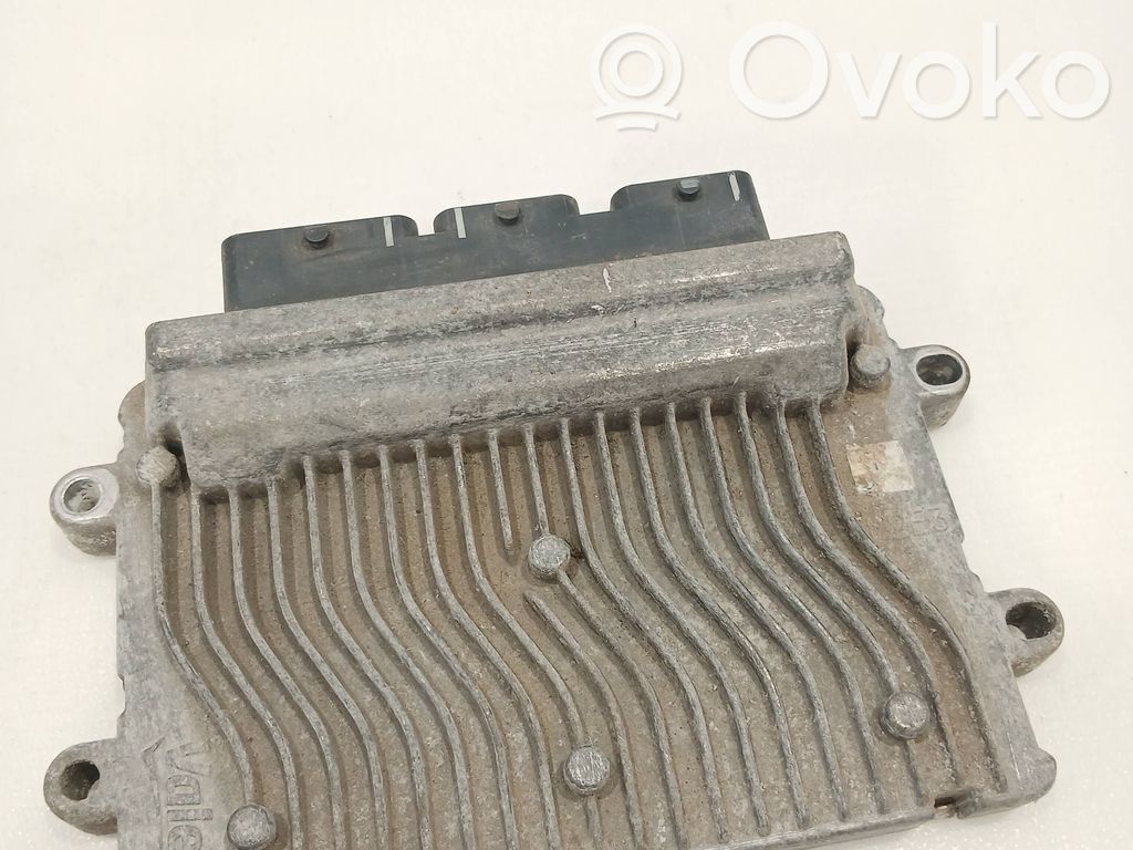 Peugeot 206 Engine control unit/module 