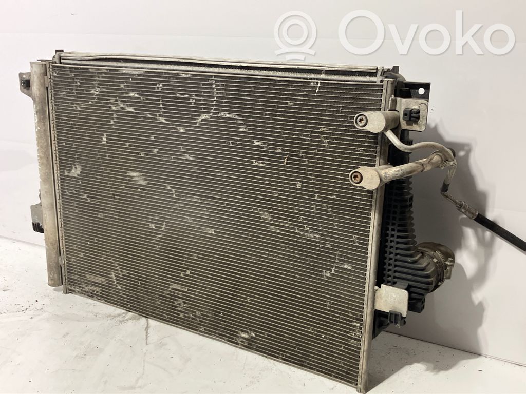 Volkswagen Amarok Radiatora komplekts 
