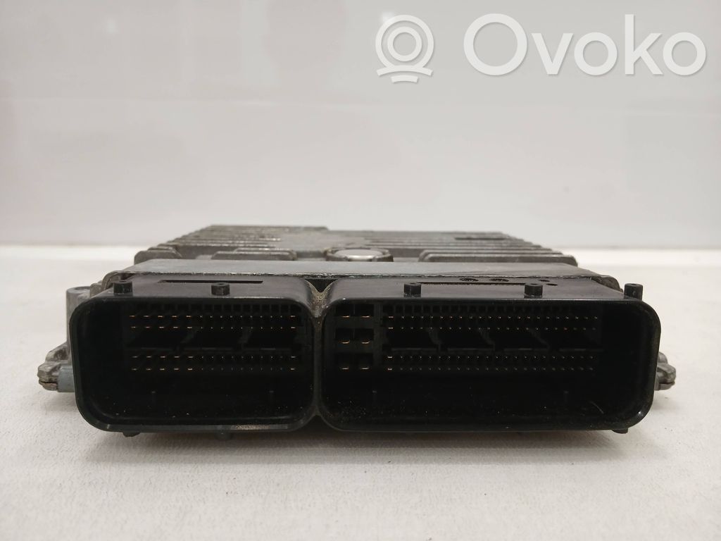 Skoda Fabia Mk2 (5J) Engine control unit/module 