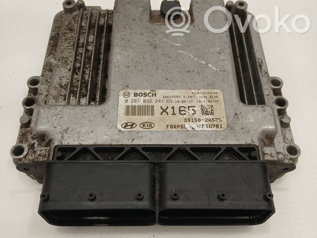 KIA Carens III Engine control unit/module 