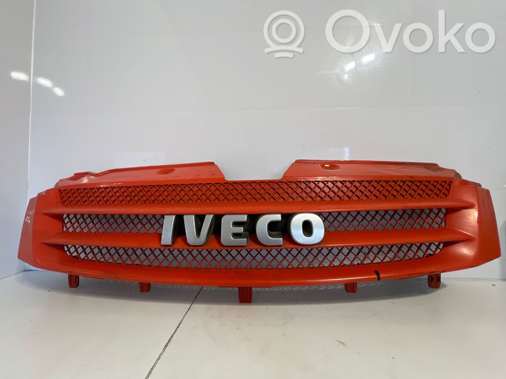 Iveco Daily 35 - 40.10 Etusäleikkö 