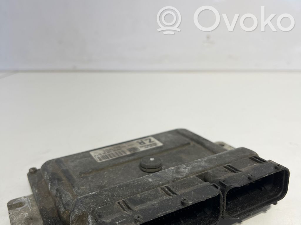 Nissan Micra C+C Engine control unit/module 