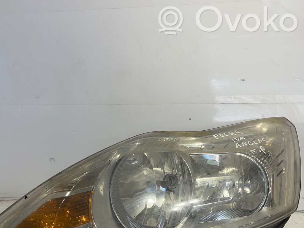 Ford Focus Headlight/headlamp 