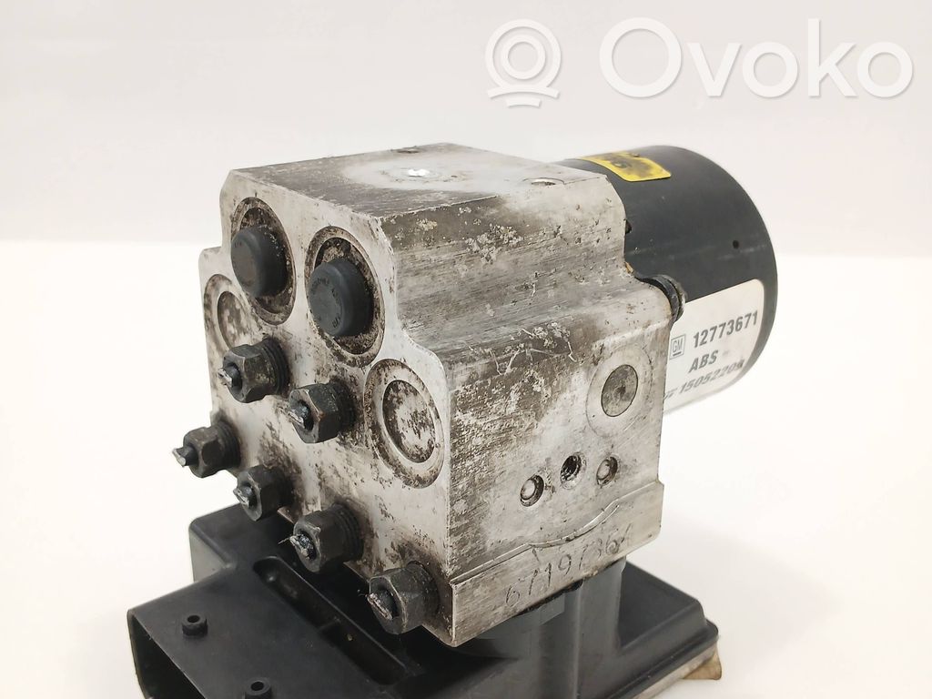 Opel Vectra C ABS-pumppu 
