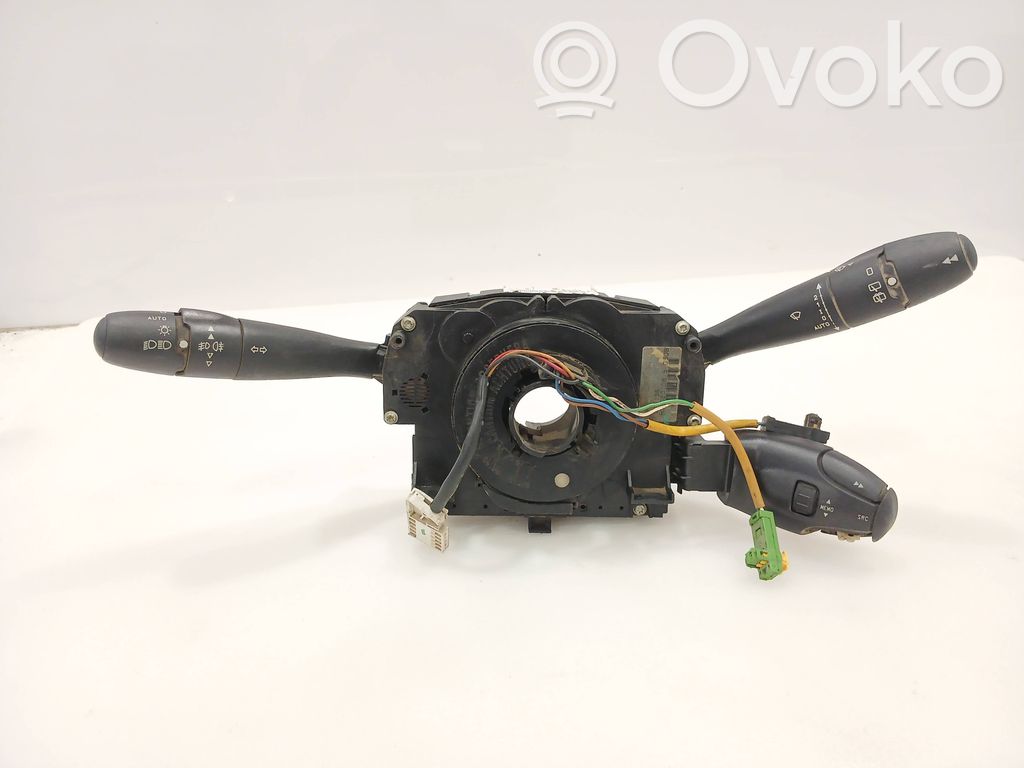 Peugeot 207 Wiper turn signal indicator stalk/switch 