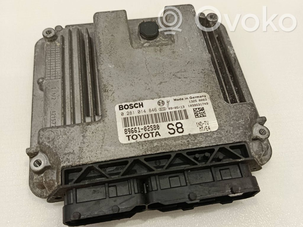 Toyota Auris 150 Engine control unit/module 