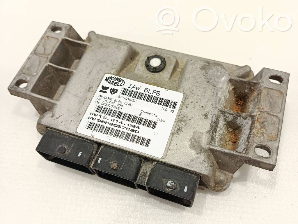 Peugeot 307 Engine control unit/module 