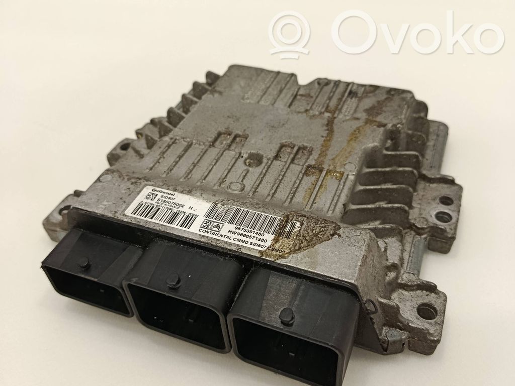 Citroen C4 I Picasso Engine control unit/module 