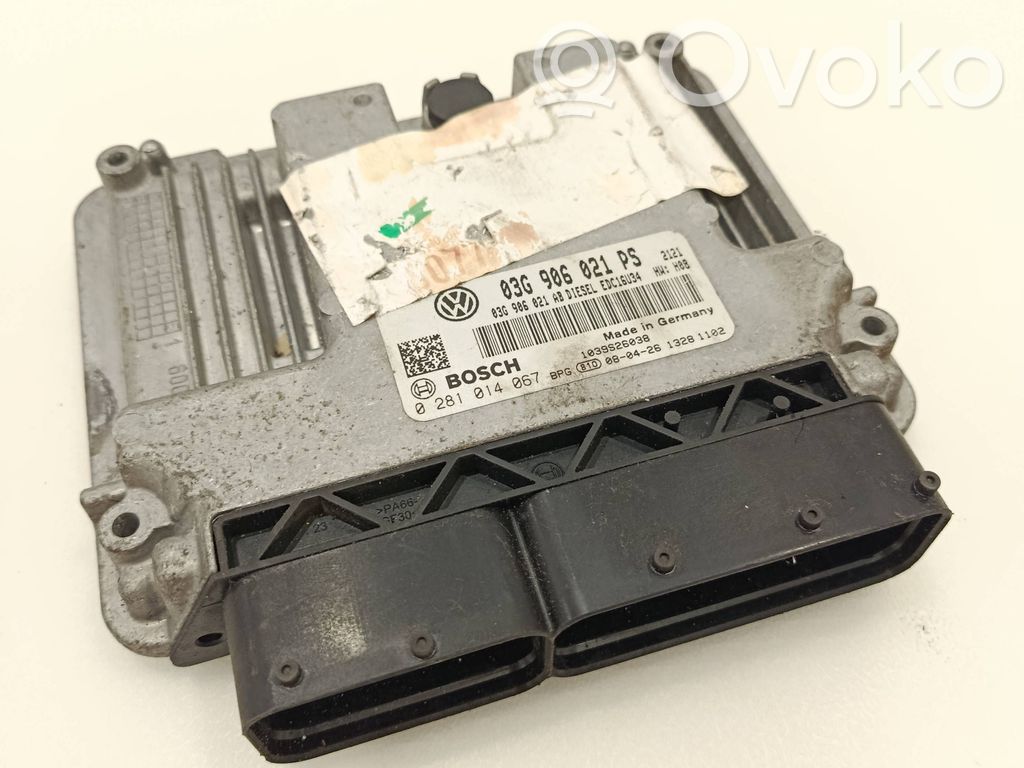 Volkswagen PASSAT B6 Engine control unit/module 