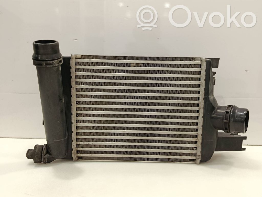 Renault Captur Chłodnica powietrza doładowującego / Intercooler 