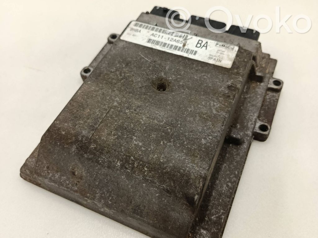 Volkswagen PASSAT B7 Engine control unit/module 
