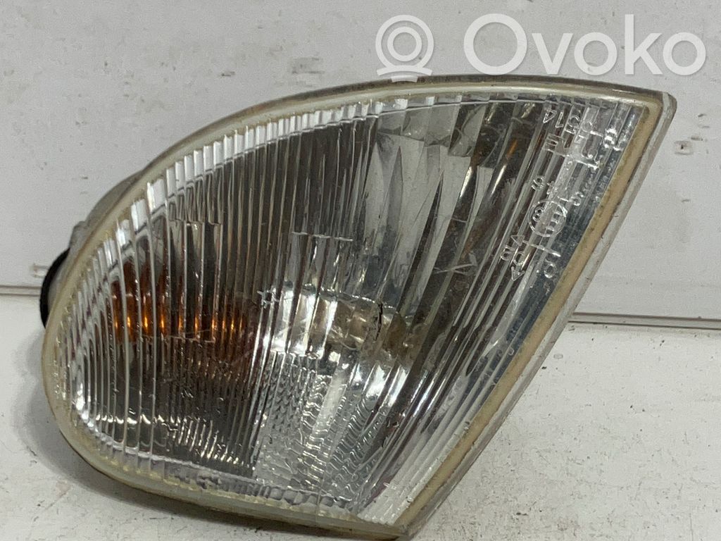 Citroen Berlingo Front indicator light 