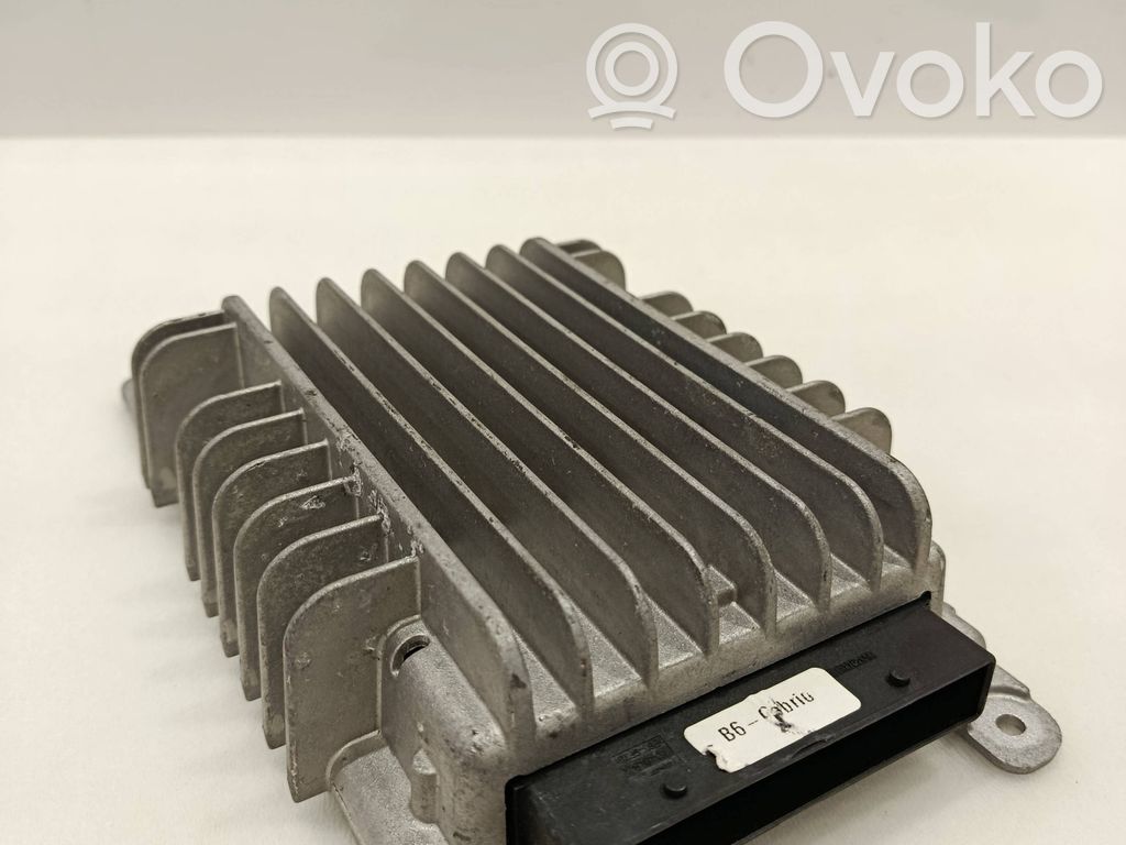 Audi A4 S4 B7 8E 8H Sound amplifier 