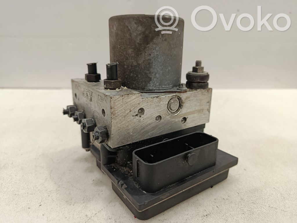 Audi A4 S4 B7 8E 8H ABS Blokas 