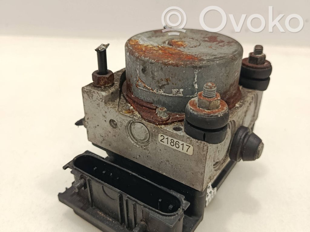 Opel Corsa D ABS bloks 