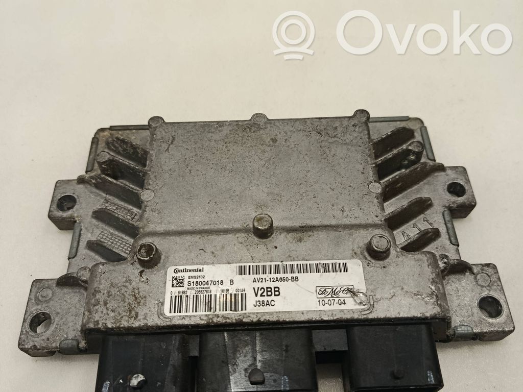 Engine control unit/module   AV2112A650BB,S180047018B