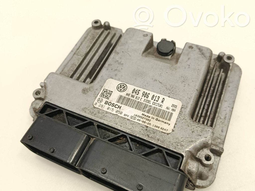Skoda Fabia Mk2 (5J) Engine control unit/module 