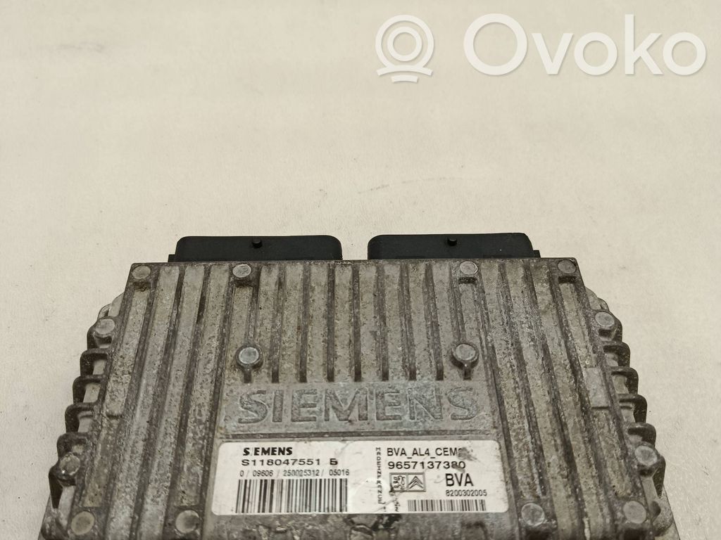 Citroen C4 I Gearbox control unit/module 